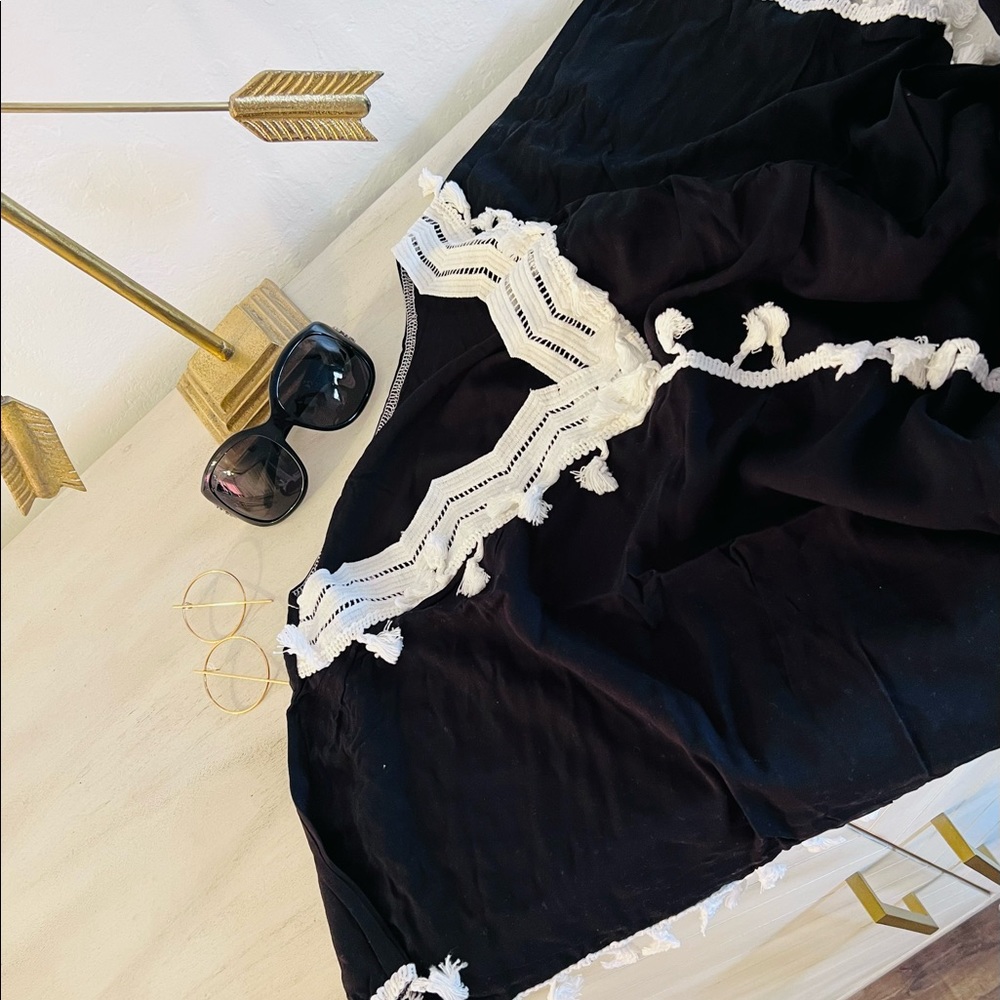 Luxe Mumu - Picture 3 of 9